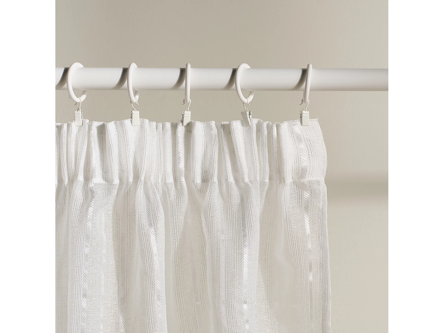 Rideau Madmo Blanc Moyen 140 x 250