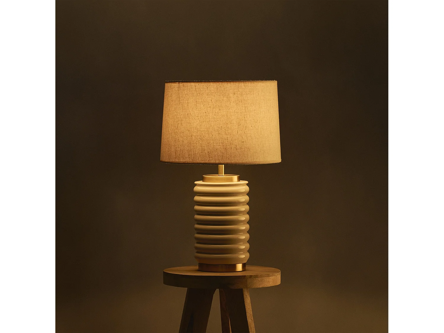 Tischlampe Bob hellbeige 53 x 33