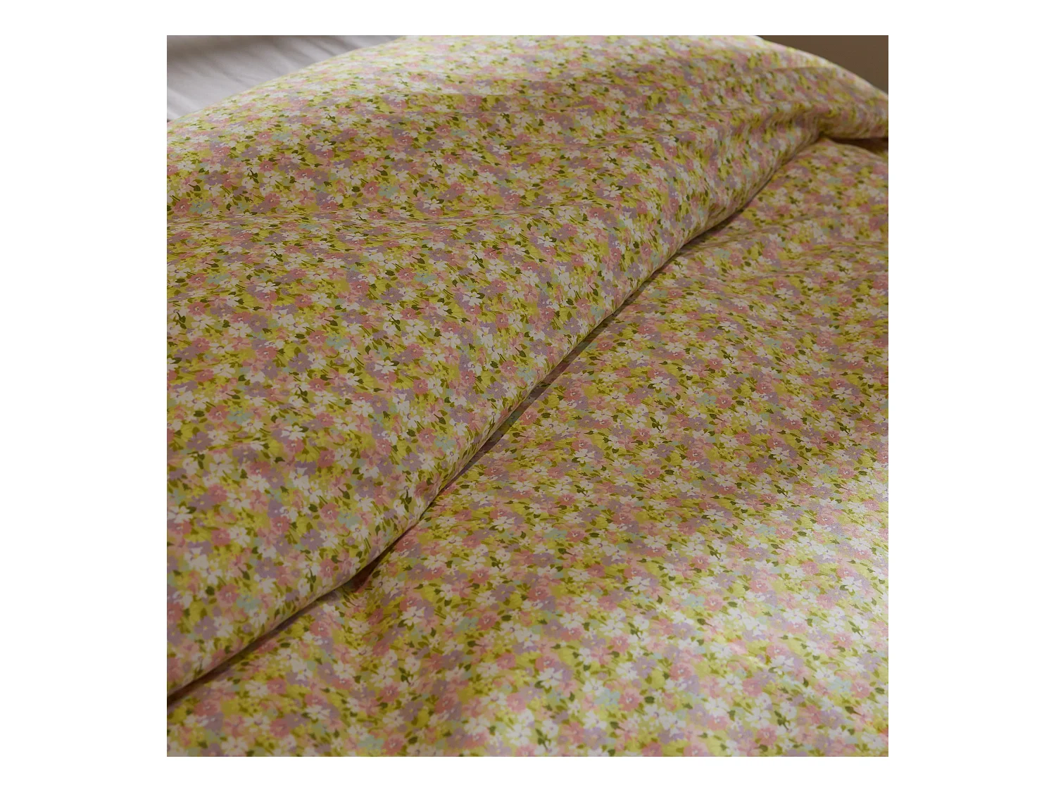 Bettwäsche Florecio mittel mehrfarbig 160x200