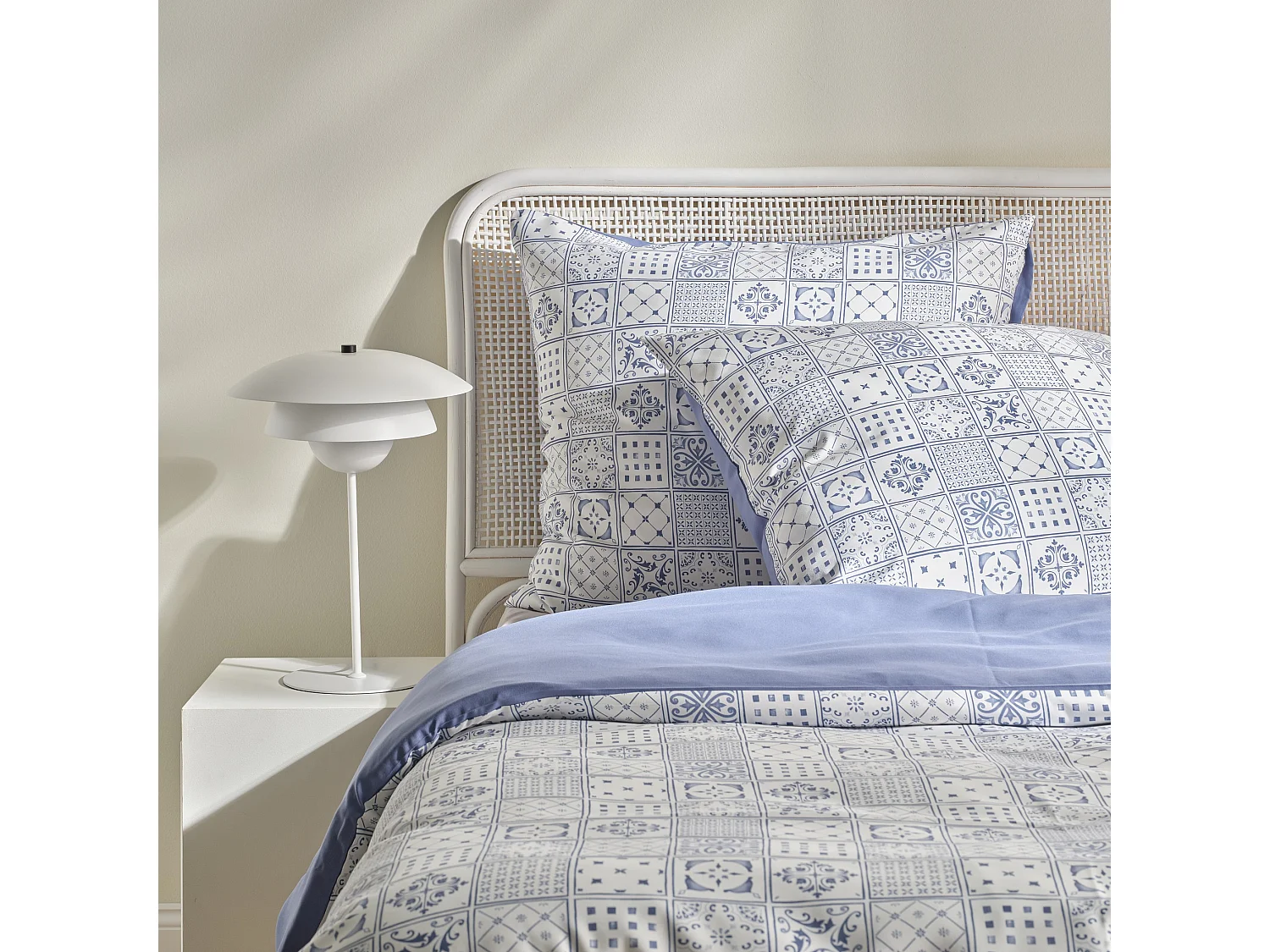 Bettwäsche Alain mittelblau 200x220