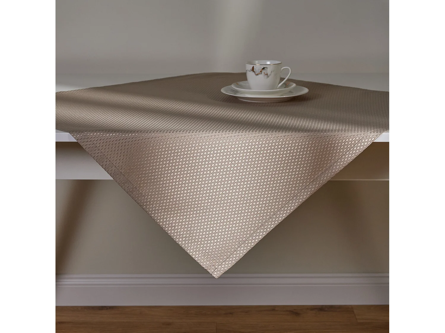 Tischdecke Arpuro mittleres Beige 80x80