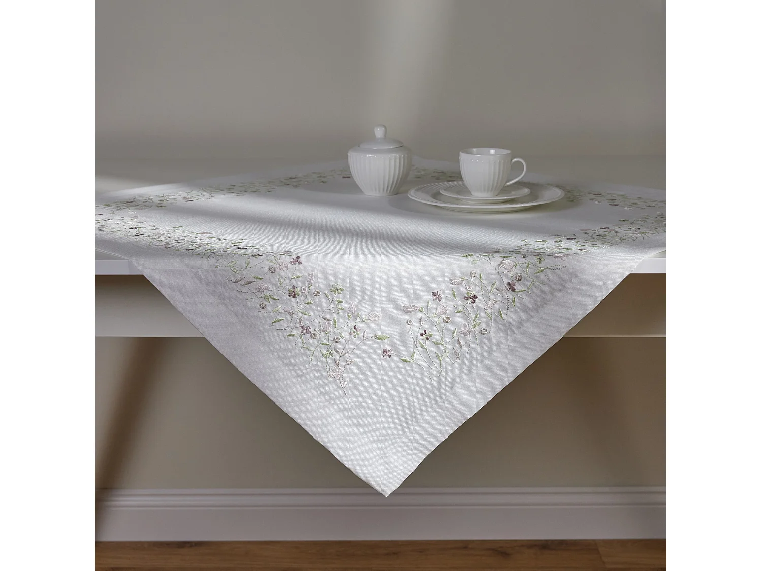 Serviette Brodée Pineli Blanc Brillant 80 x 80