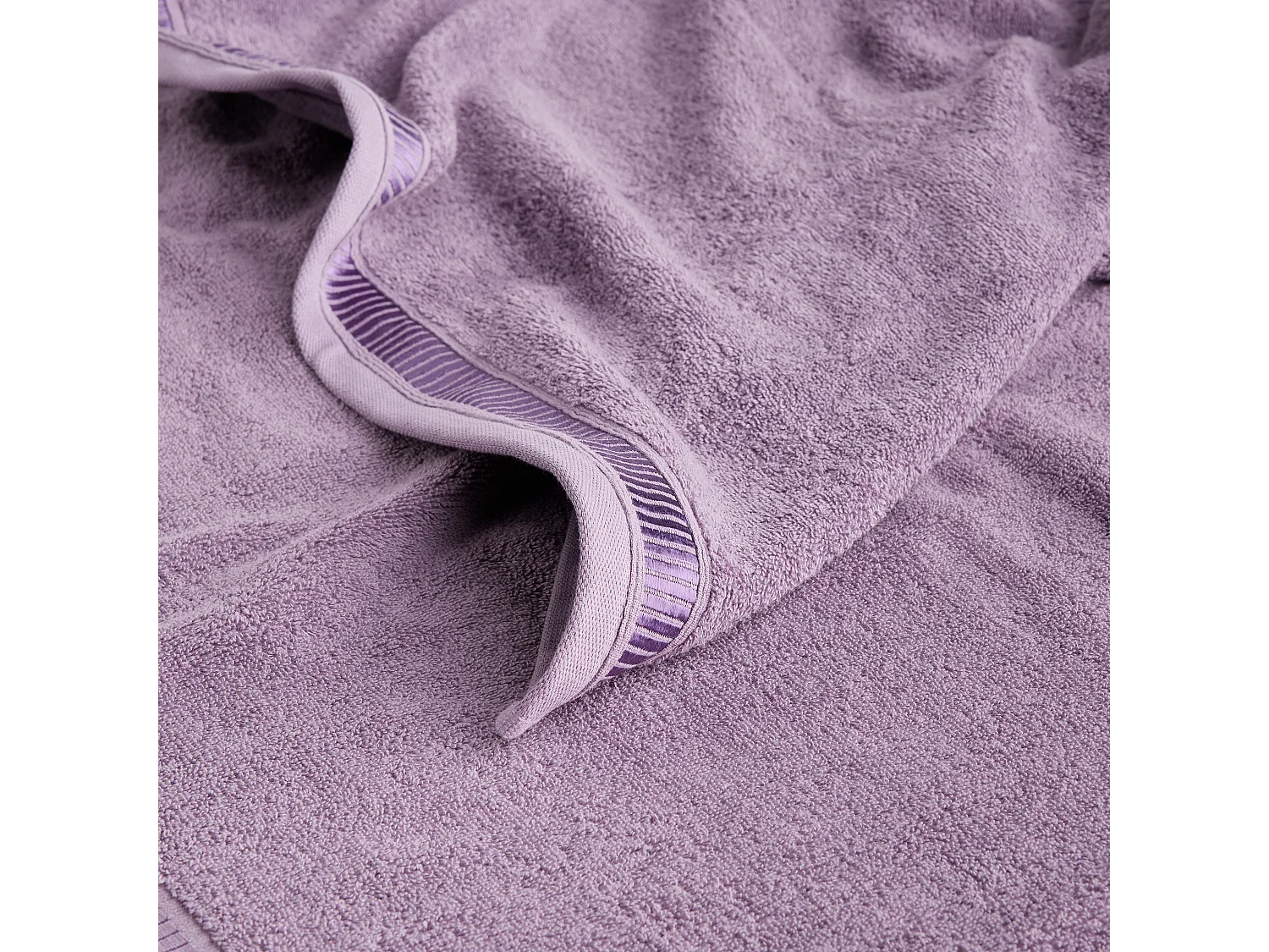 Serviette De Bain Alicanty Violet Moyen 100 x 150