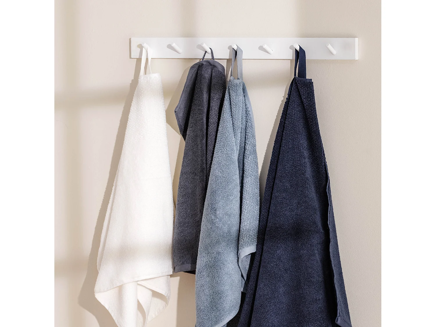 Serviette De Bain Strippo Blanc Moyen 50x90