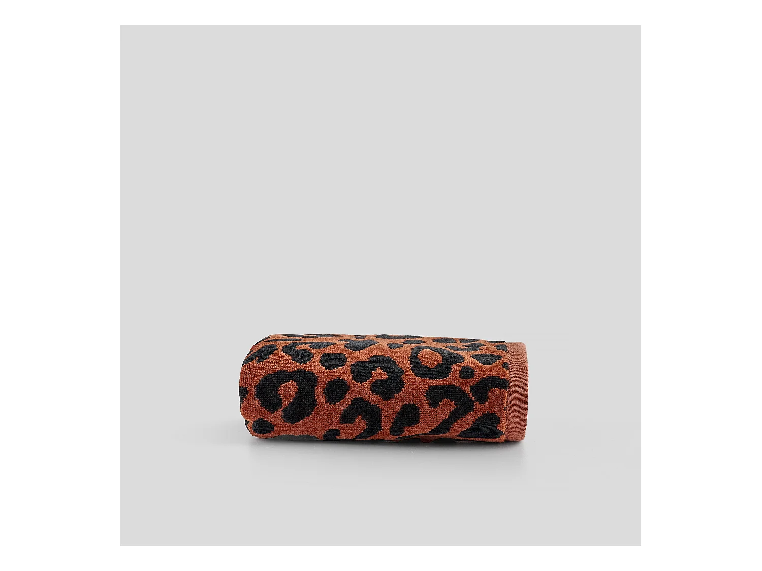 Panther Badetuch aus 100% Baumwolle, 50x90 cm, Braun