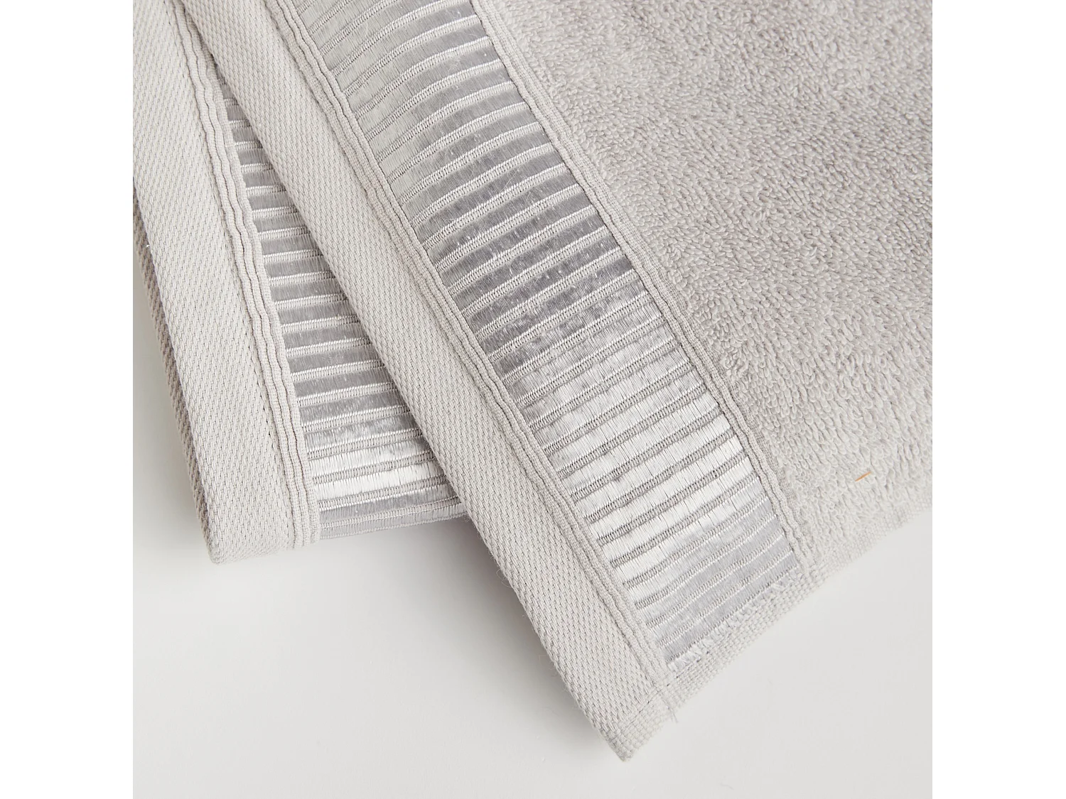 Badetuch Alicanty hellgrau 100 x 150