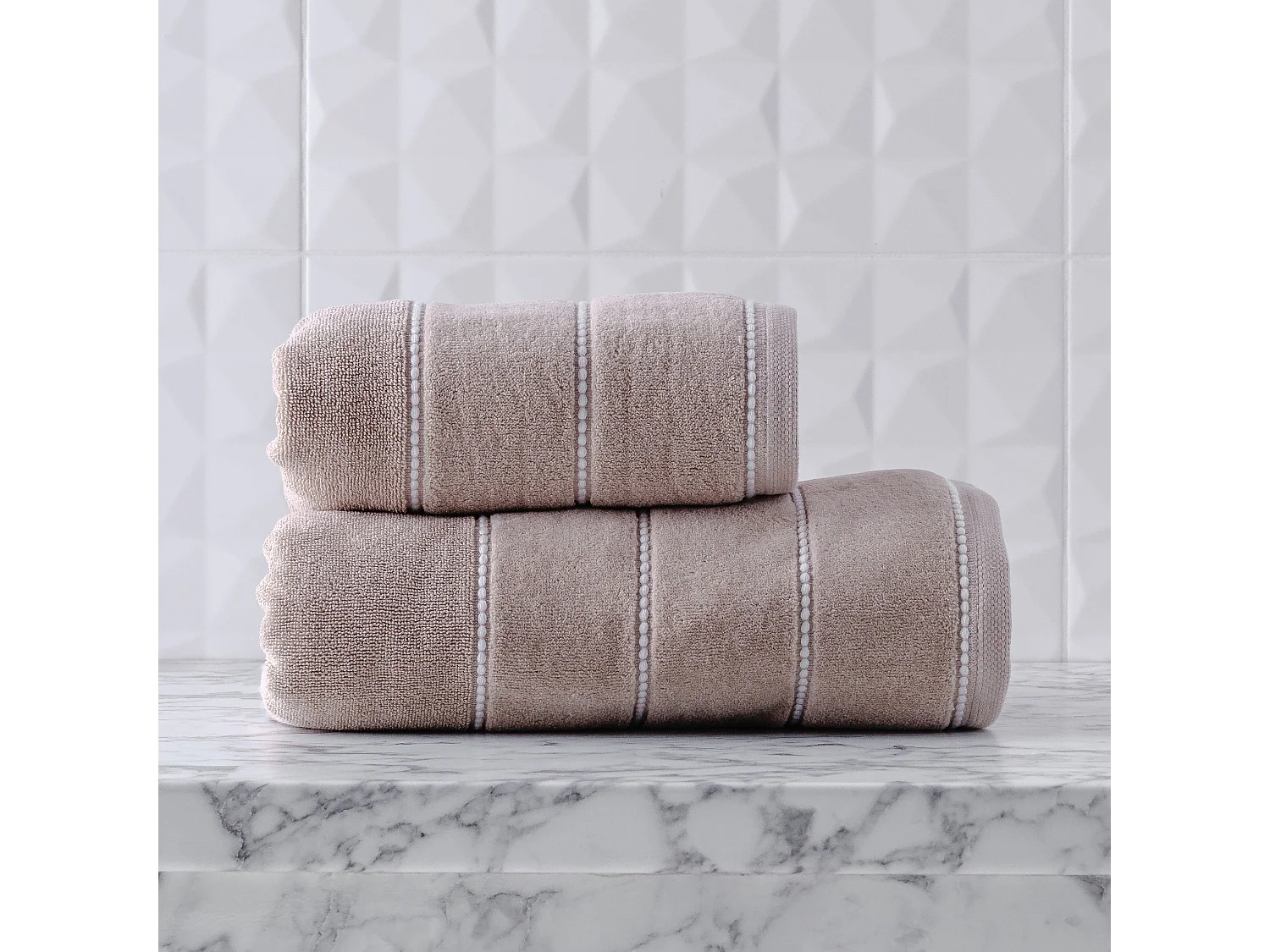 Badetuch Velly 50x90 cm - Weiches Baumwolltuch