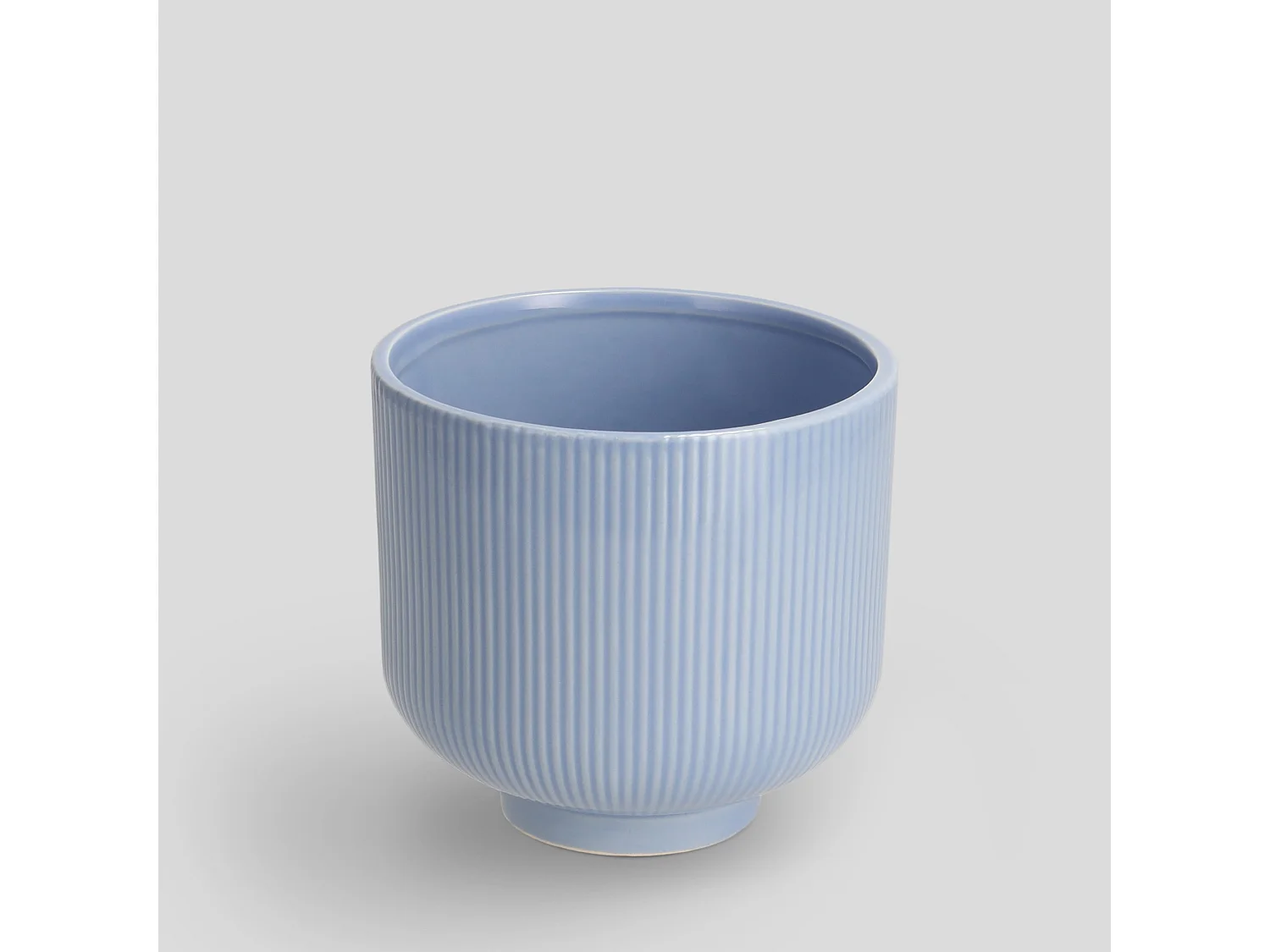 Eleganter Blumentopf Silken aus Keramik, Hellblau