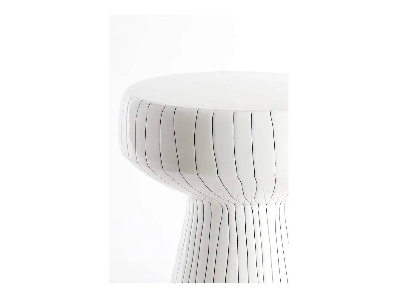 Table d'appoint DAKWA - Ø38x42cm - Blanc