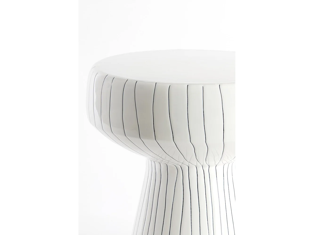 Table d'appoint DAKWA - Ø38x42cm - Blanc