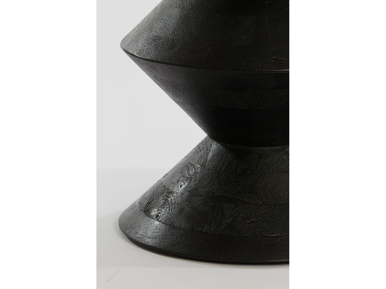 Table d'appoint LARUS - Ø45x60cm - Noir