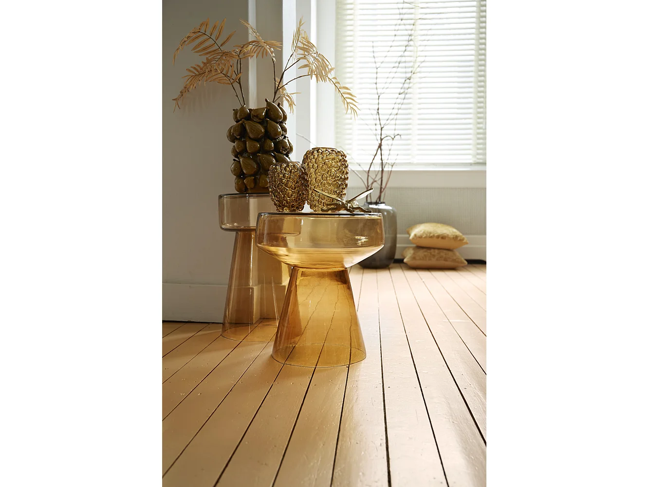 Mesa auxiliar DAKWA - Ø37x44cm - Amarillo