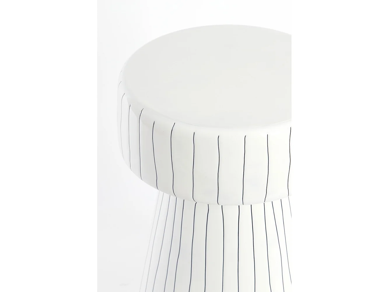 Table d'appoint DAKWA - Ø29x47cm - Blanc