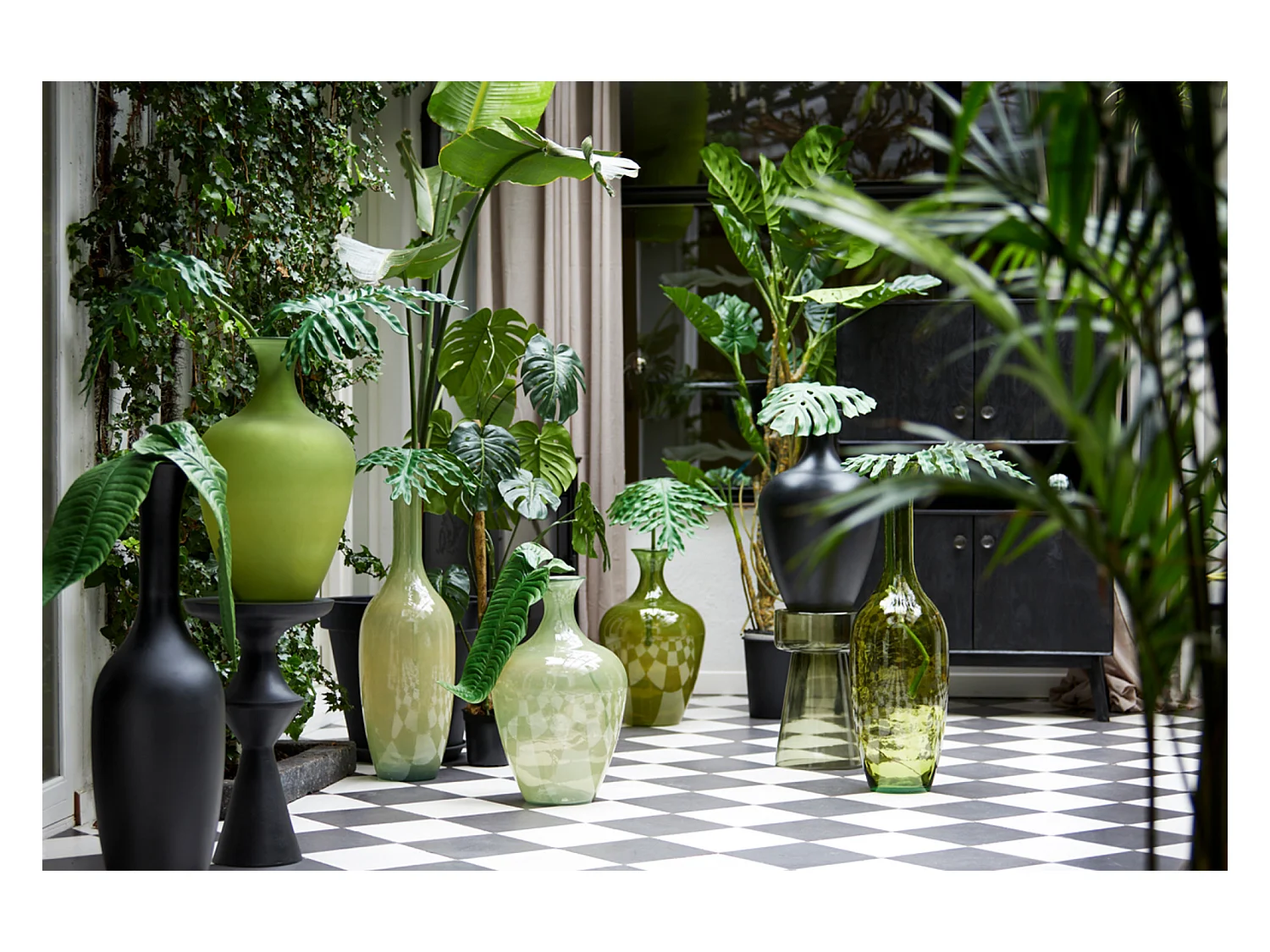 Table d'appoint DAKWA - Ø30x50cm - Vert