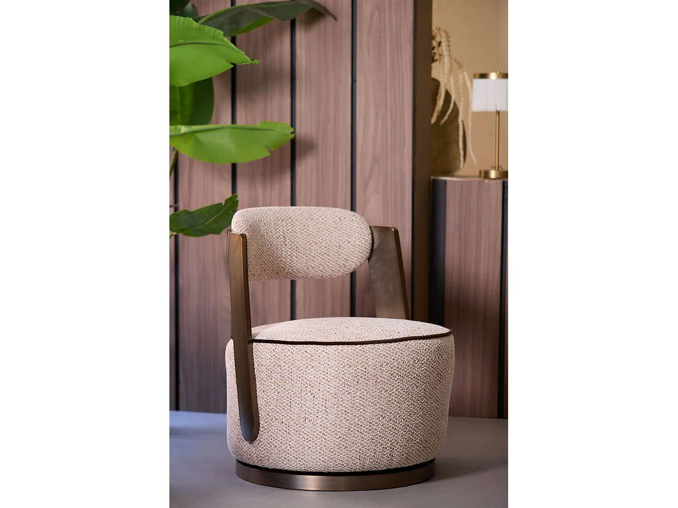 Chaise KEMENA - 65x68x77cm - Marron