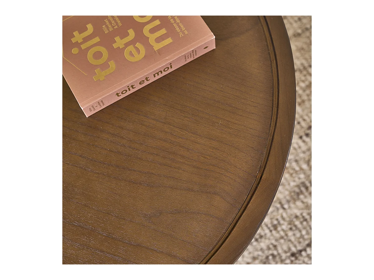 Tavolino rotondo in mindi massello con finitura in noce Ø 100 cm