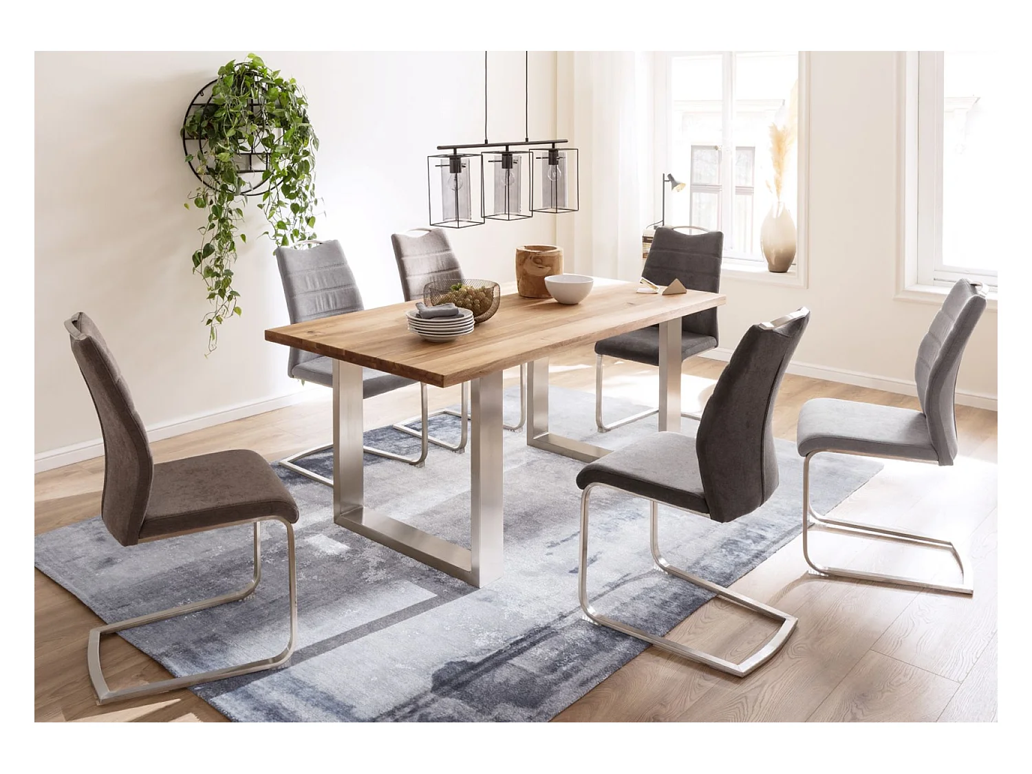 Table à manger en bois massif bord droit, 2 pieds en U - L.160 x H.77 x P.90 cm