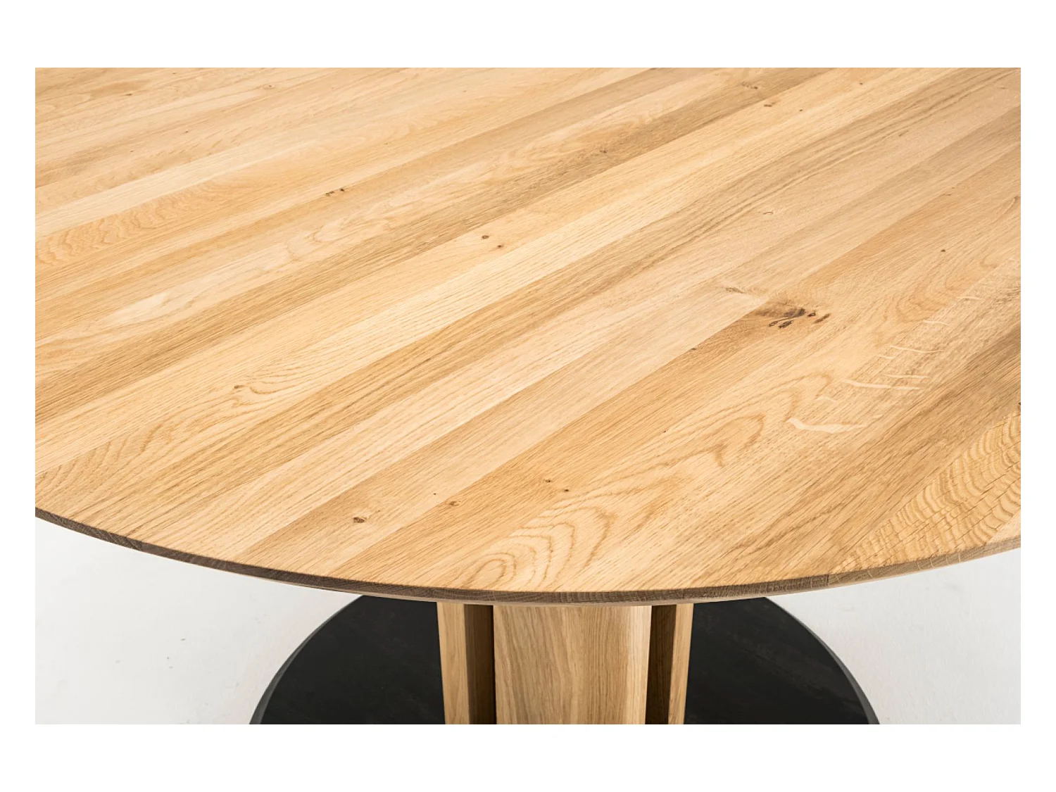 Table de salle à manger ronde en bois de chêne sauvage, noir mat - diamètre 120 x hauteur 76 cm