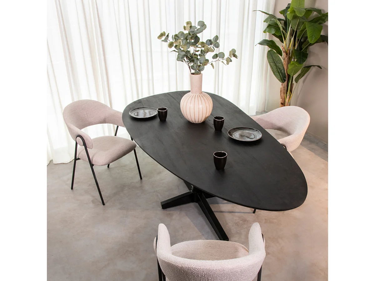 Table à manger Rosie - Noire - Bois de manguier - 220x100 cm