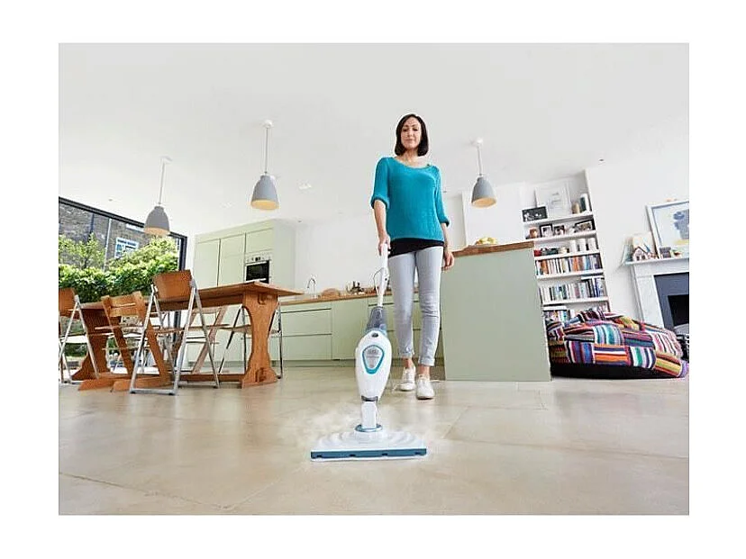 BLACK+DECKER FSM1605-QS Nettoyeur vapeur balai Steam Mop - 1300W - 350 ml - Blanc