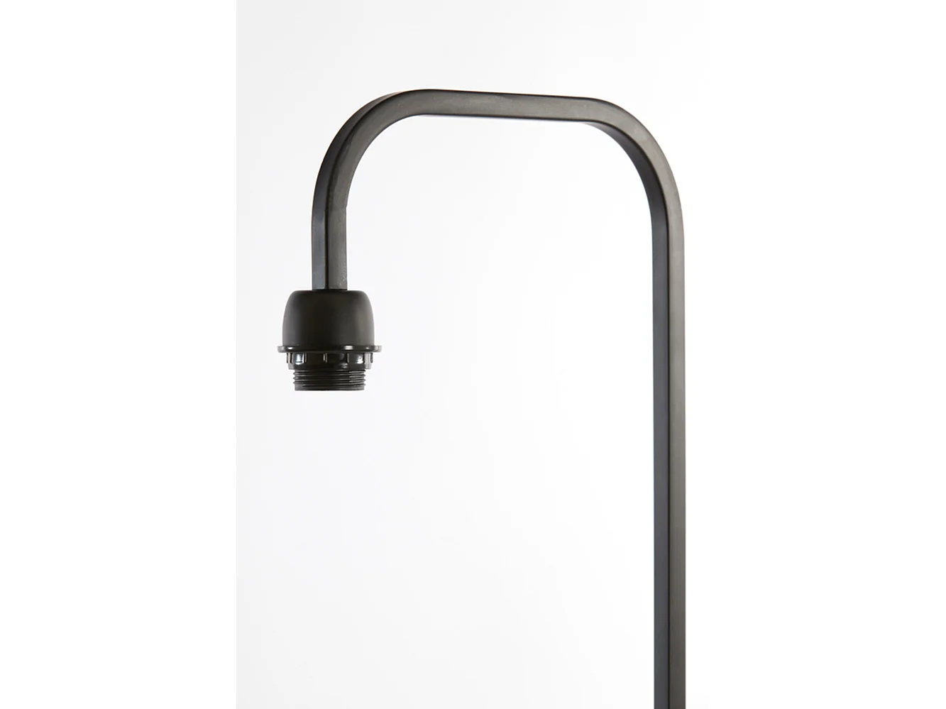 Lampadaire MARENO - 40x30x164cm - Noir