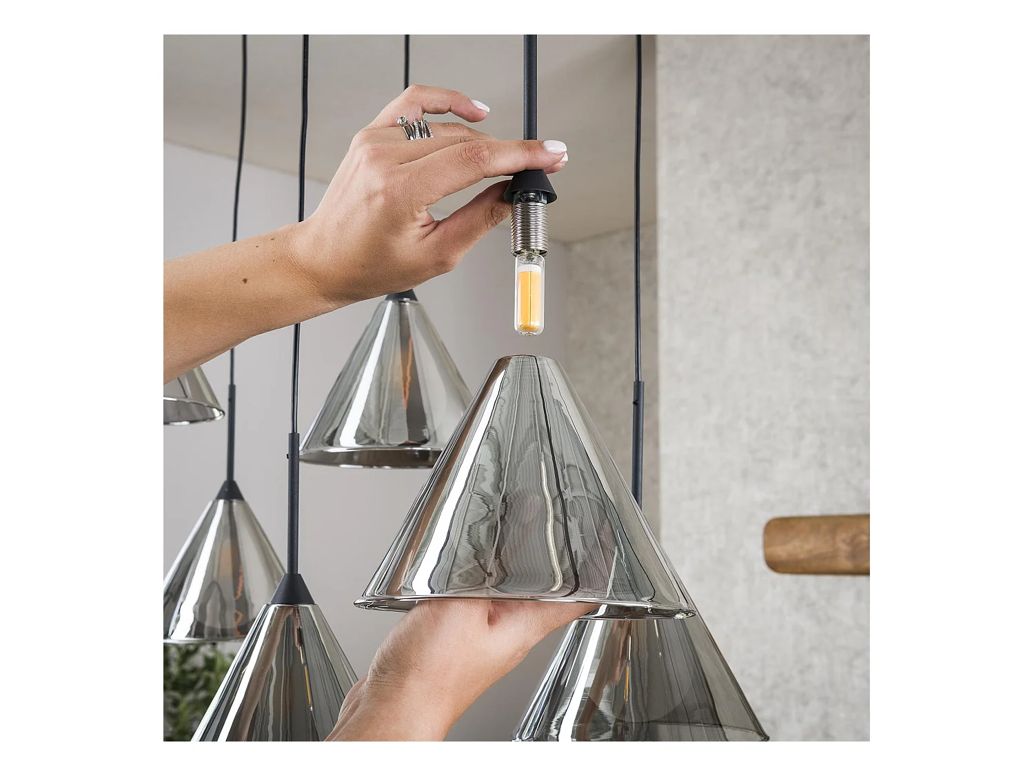 Suspension 5+4 abat-jour conique en verre - Verre gris fumé