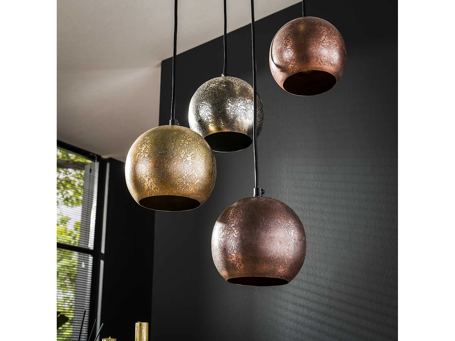 Suspension 6x Boules Métalliques à Étages - Nickel Mat Mix Couleur