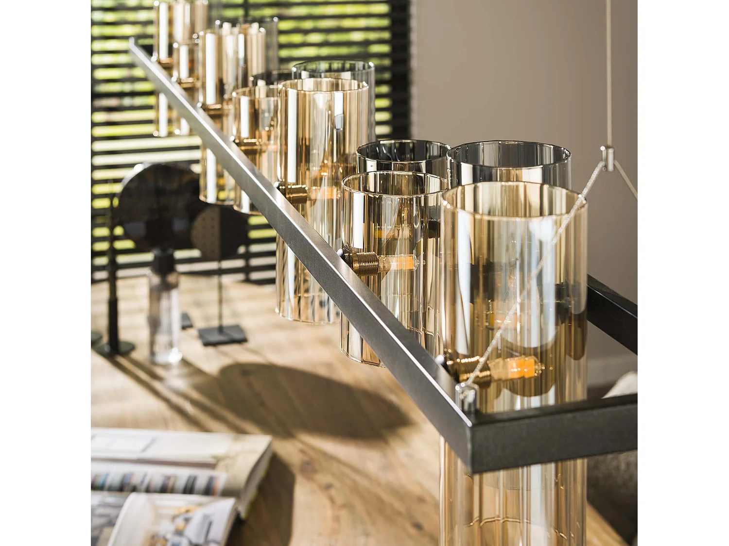 Suspension cylindrique 14 L en verre mixte (G9) - Noir arctique