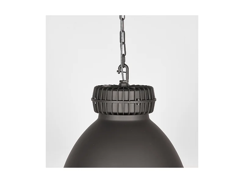 Suspension robuste en acier brûlé et métal