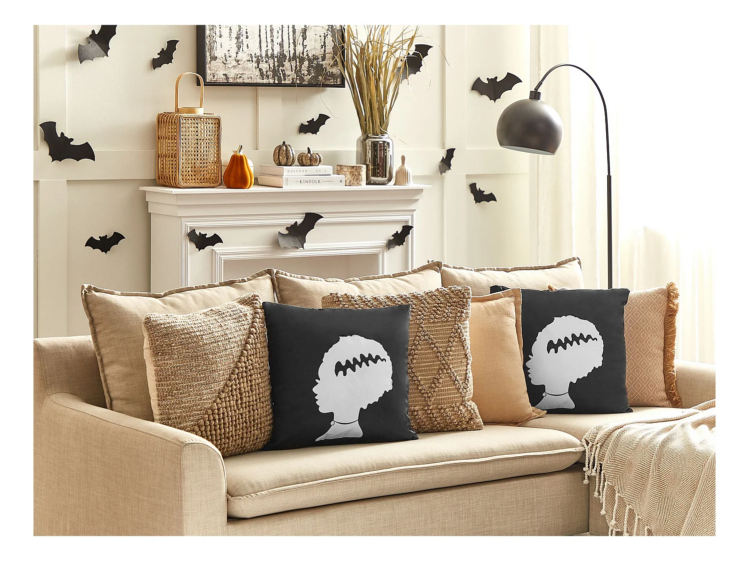 Set van 2 decoratieve kussens MANDEVILLA Fluweel 45 x 45 cm Zwart Abstract patroon