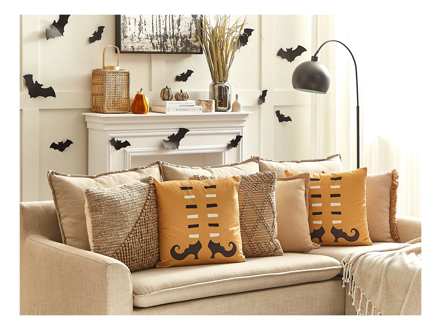 Dekokissen mit Füllung 2er Set Samt orange Halloween Hexen-Motiv 45x45cm Covasna