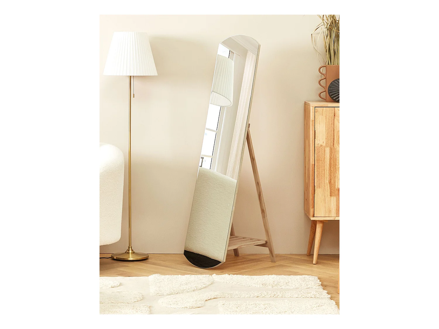 Miroir sur pied avec étagère CHERBOURG 150 cm Bois de pin Marron clair