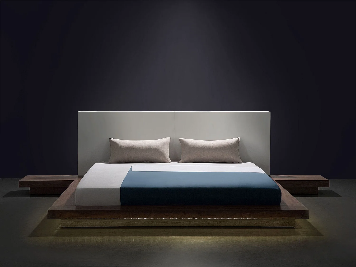Bed met LED-verlichting ZEN 160 x 200 cm Bruin essenhout