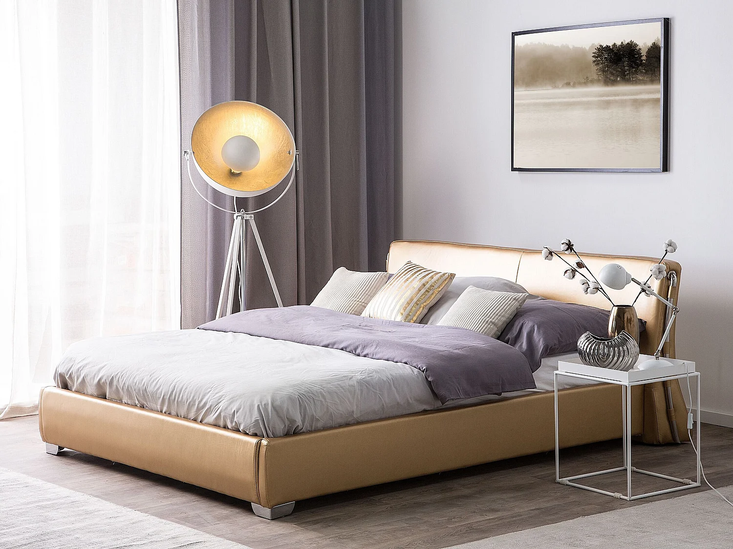 Extravagantes Lederbett in Gold 160x200 cm mit LED-Beleuchtung Paris