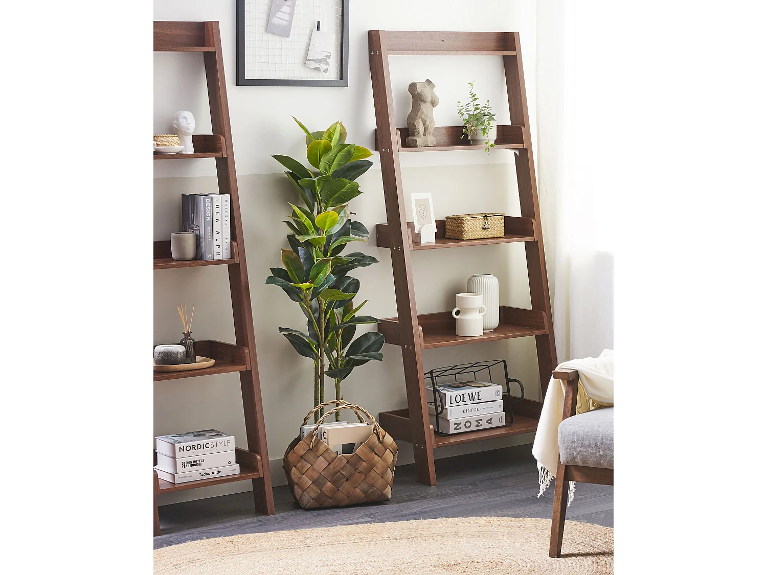 Industrielles Regal 5 Fächer MDF-Platte dunkler Holzfarbton Mobile Trio