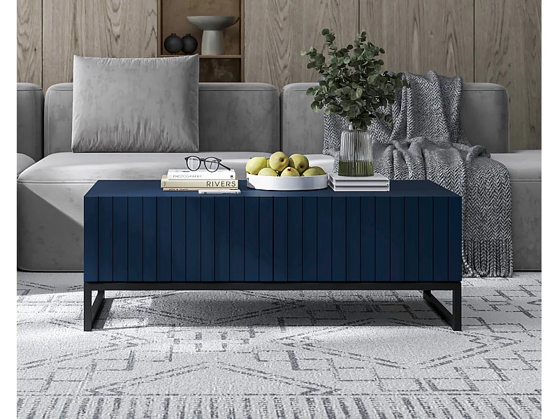 Table basse avec 2 portes - Corps Bleu marine mat, façades rainurées Bleu marine mat - 110 cm, Cadre en métal noir
