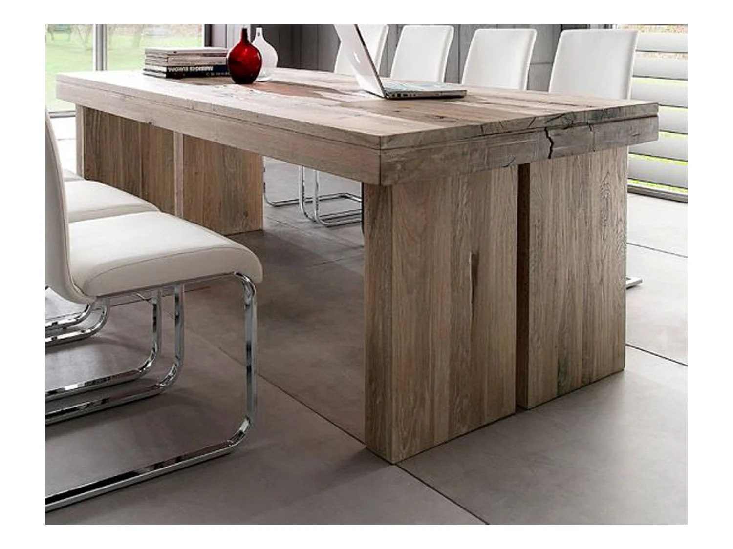 Table à manger rectangulaire en chêne chaulé laqué - L.260 x H.76 x P.100 cm