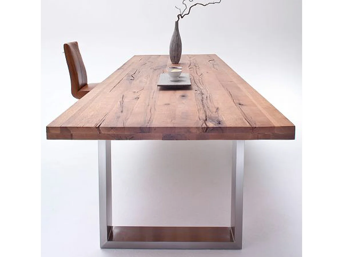 Table à manger en chêne Bassano, laqué mat massif - L.220 x H.76 x P.100 cm