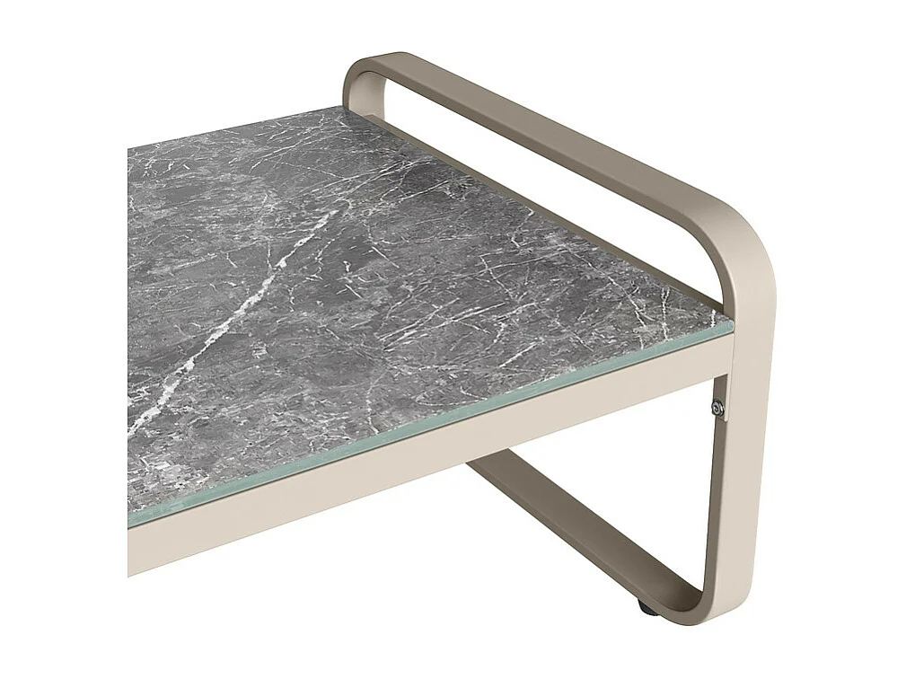 Jardim em metal para 6-7 pessoas: Sofá de canto + mesa de centro + 2 bancos, pés ajustáveis, Bege