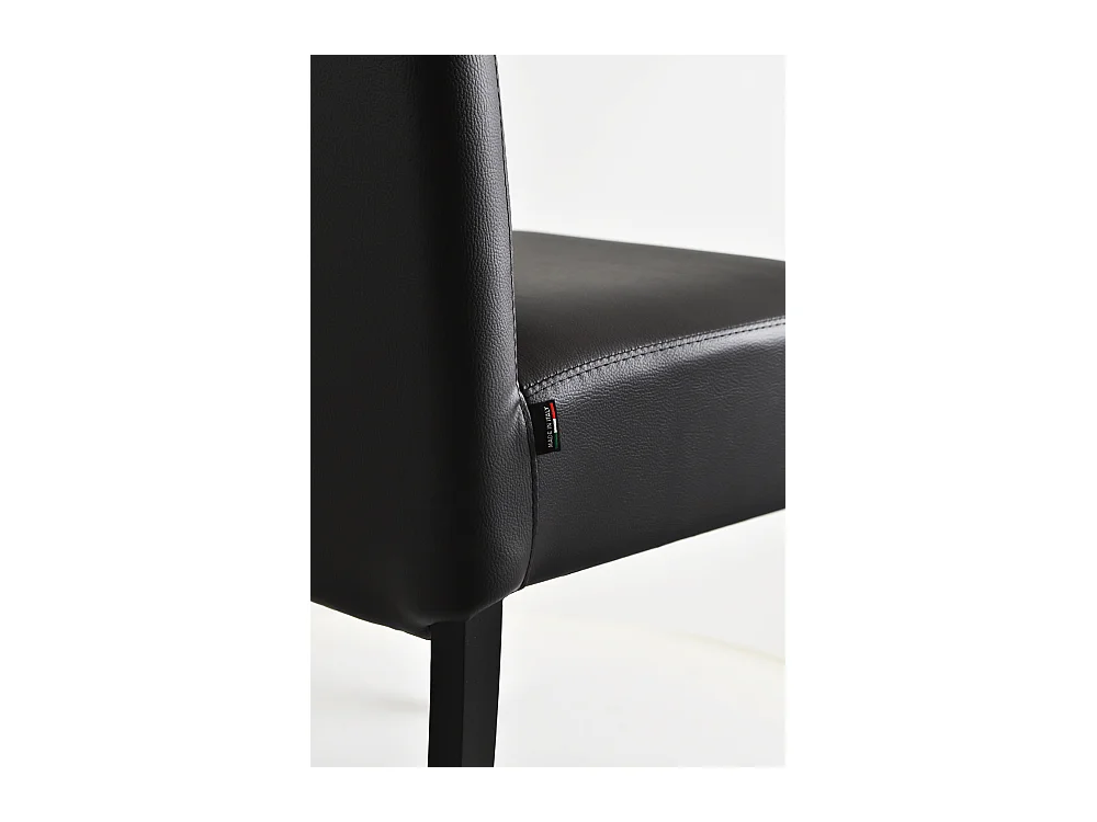 Tommychairs - Set 2 chaises LUISA structure en hêtre, assise et dossier revêtus en cuir artificiel noir