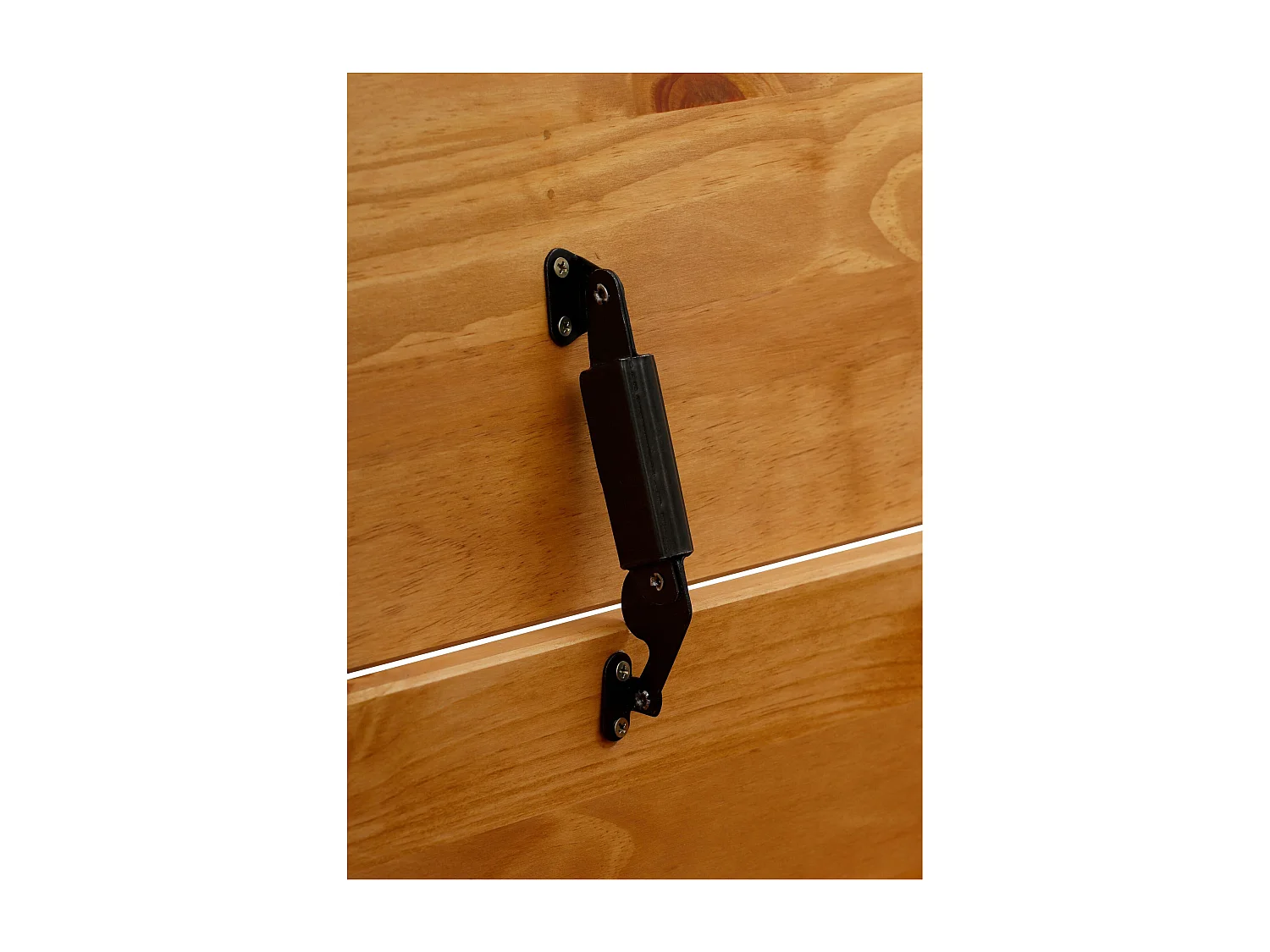 Alpi | Malle en bois de pin avec espace de rangement