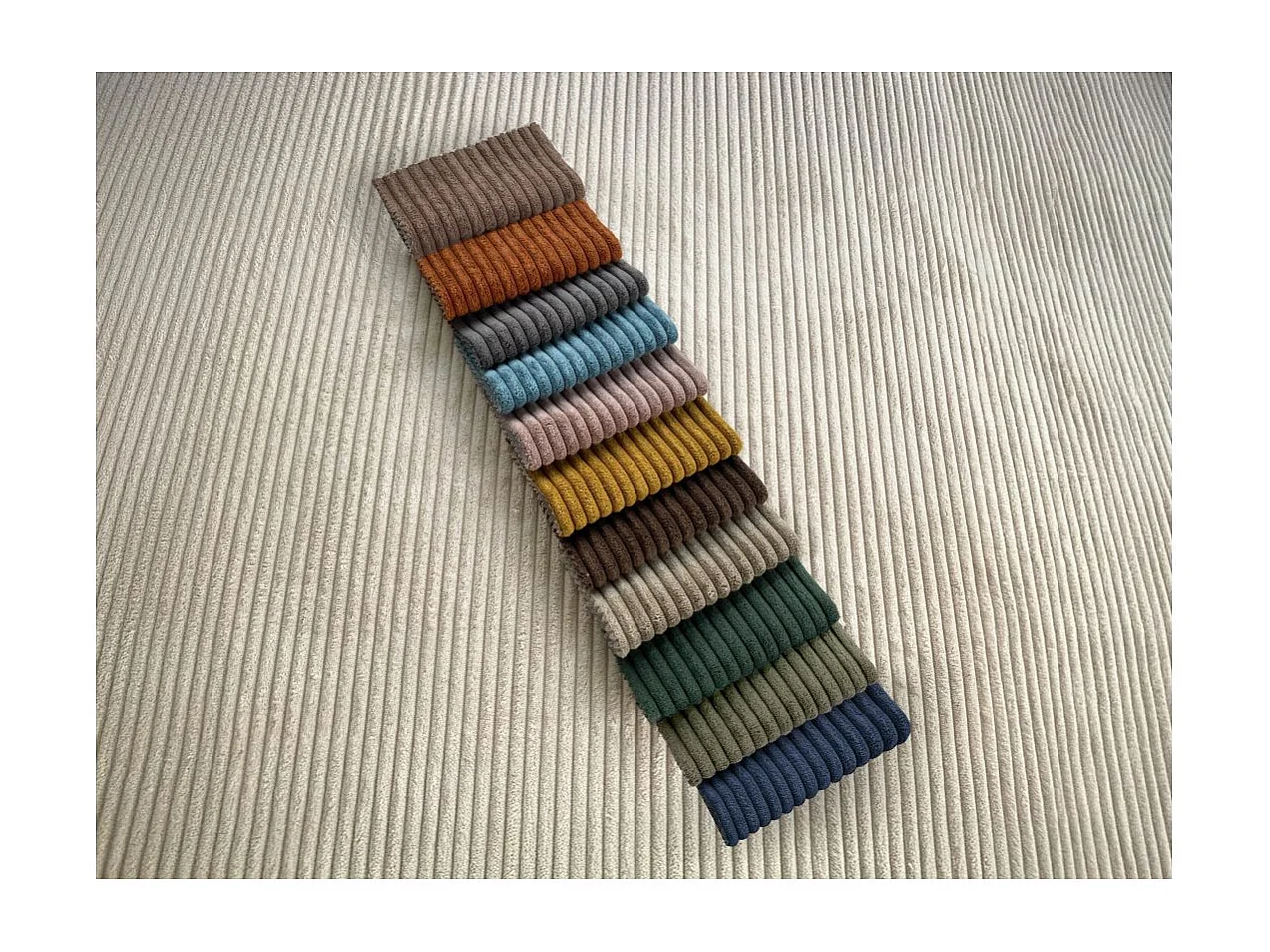 Canapé d'angle ALYA convertible et réversible 4 places en velours cotelé - Terracotta