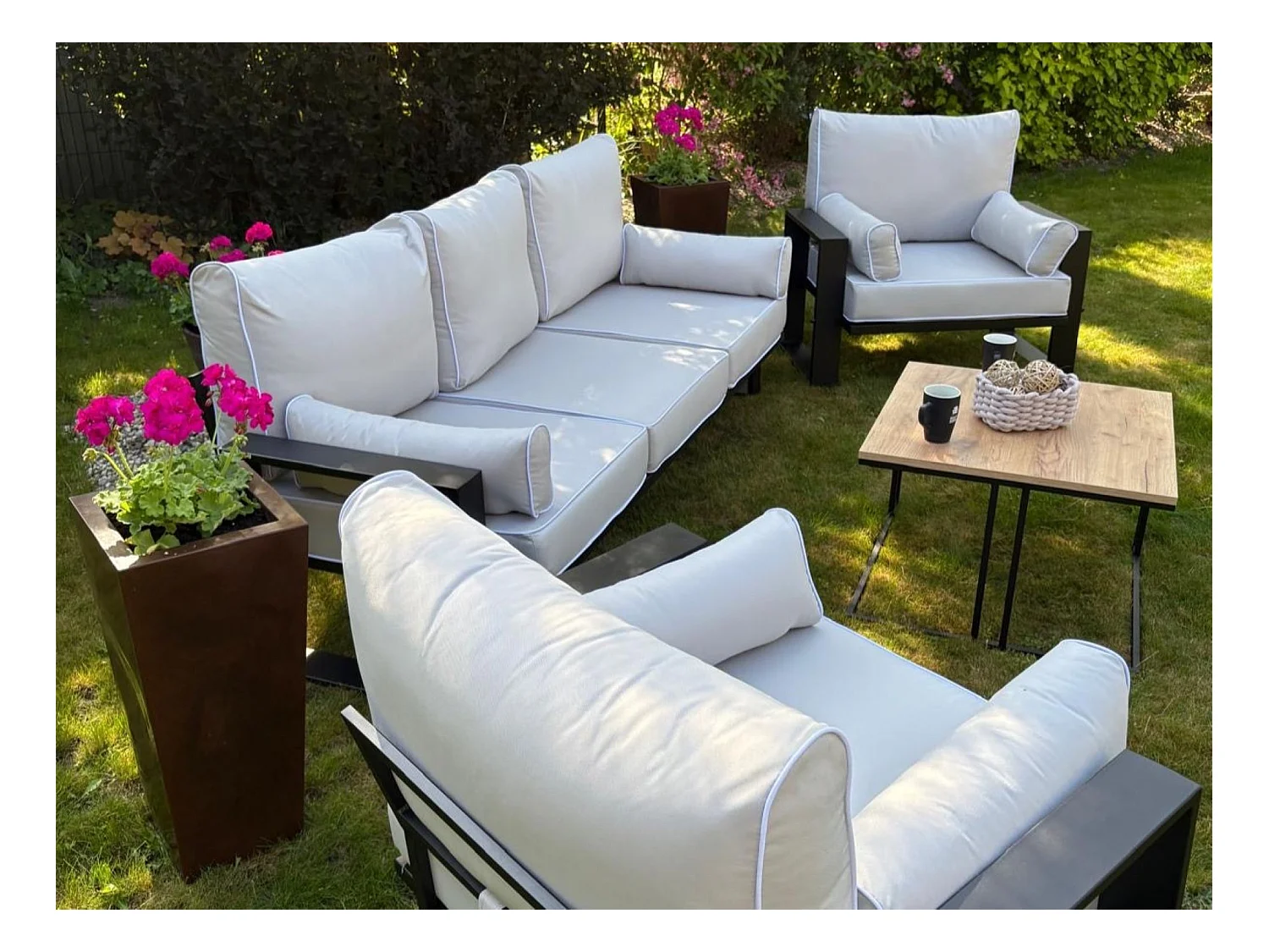 Gardenset avec canapé et fauteuils VERDINO avec cadre métallique beige