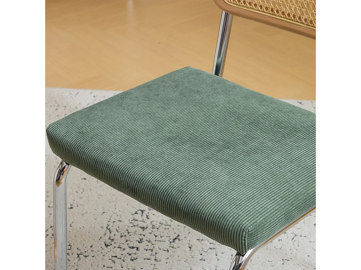 Lot de 2 chaises en métal chromé, cannage naturel et velours côtelé vert - Paula
