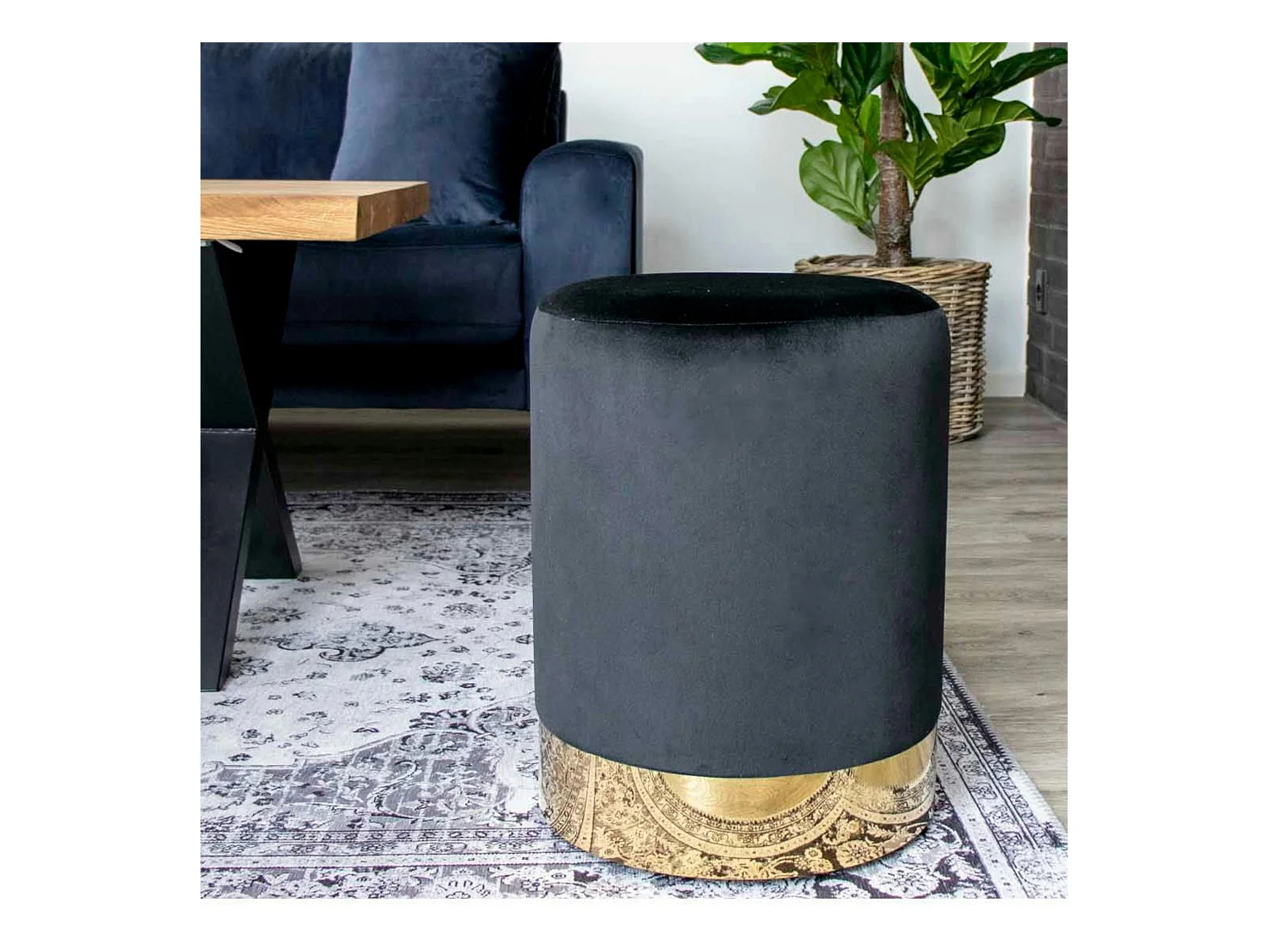 Pouf en velours noir sur base dorée BRUGES