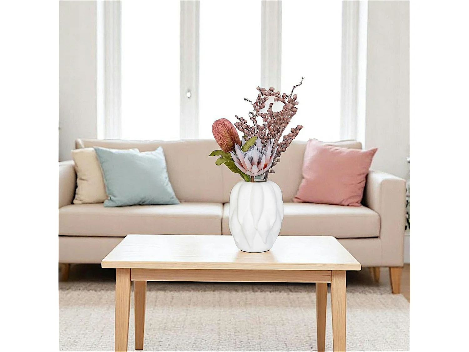 Vase décoratif blanc mat en céramique