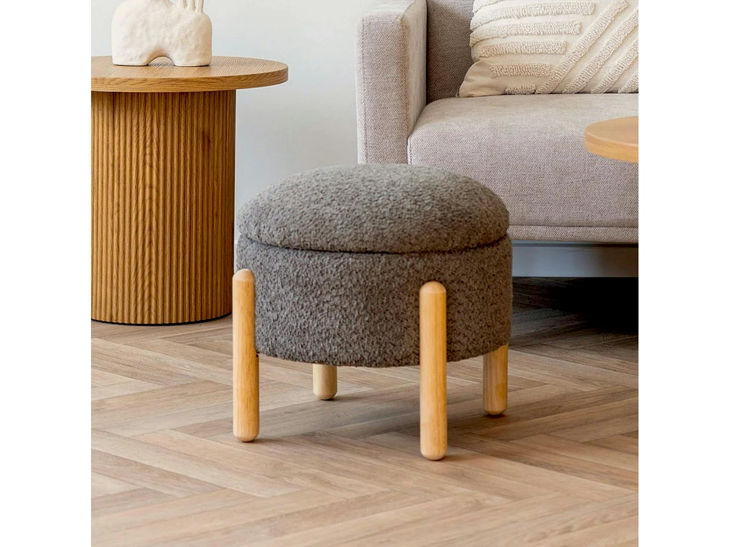 Pouf marron avec rangement, pieds en bois blond BRUGES
