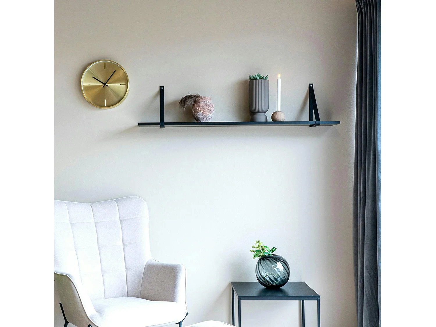 Etagère murale en bois et cuir noir 120 cm TALLINN