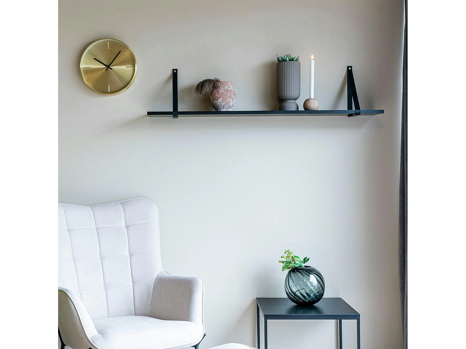 Etagère murale en bois et cuir noir 120 cm TALLINN