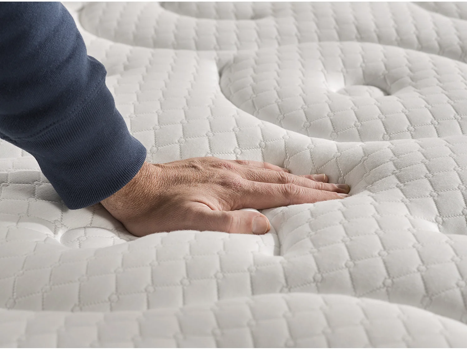 Matelas à mémoire de forme 70x190 cm Classic ViscoGel - Épaisseur +- 28 cm - Matelas Double Face - Ferme-Mi-Ferme - 100% Hypoallergénique